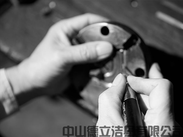 德立開(kāi)放式浴室